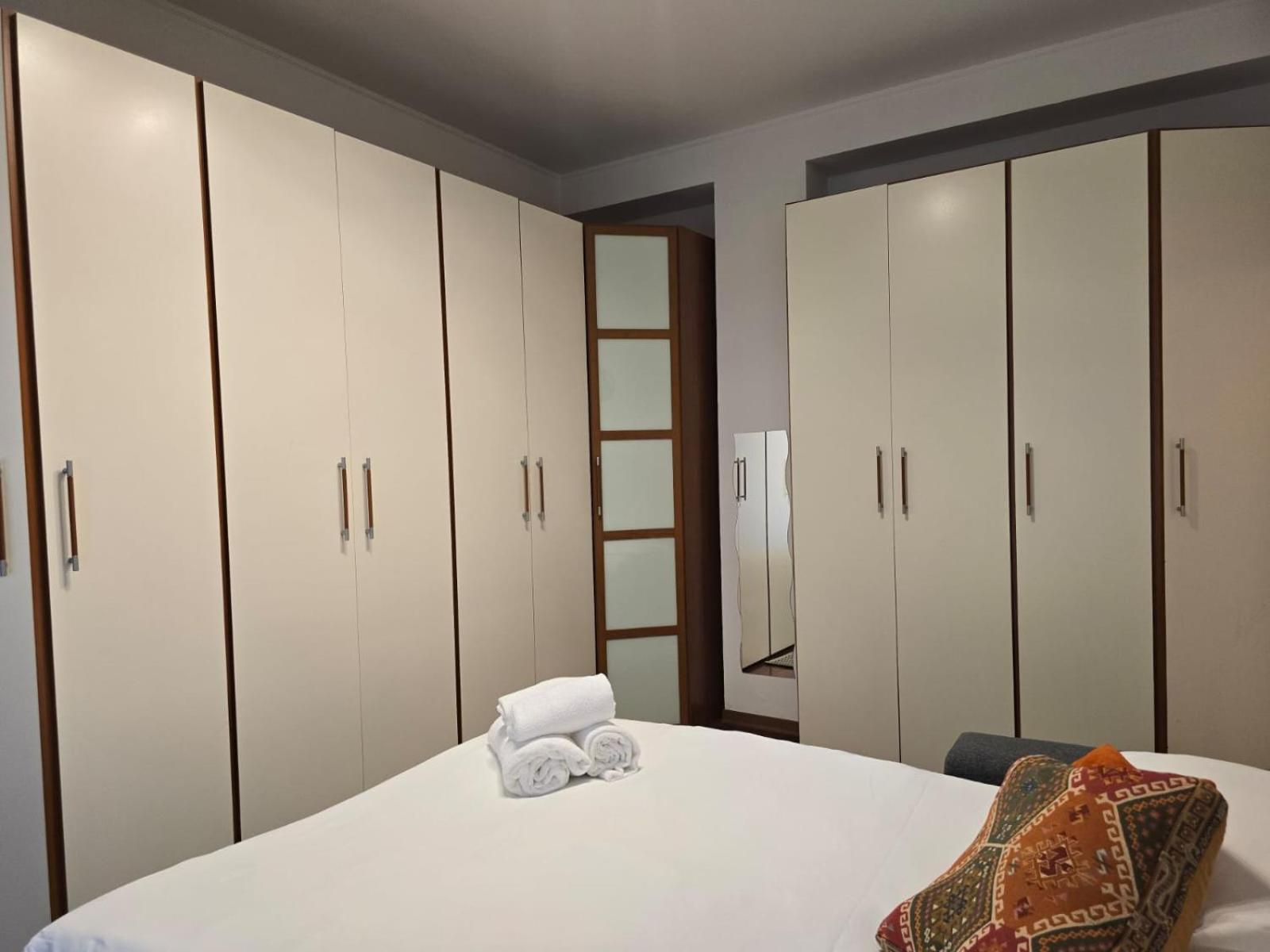 Hbhall Solari 11 Milan